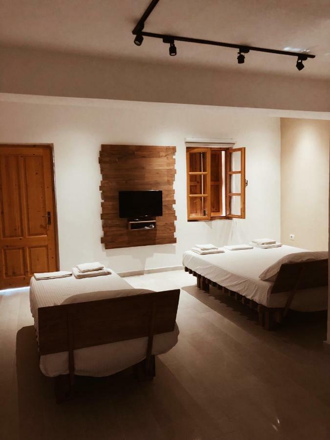 Old Town Hotel Дермі Екстер'єр фото